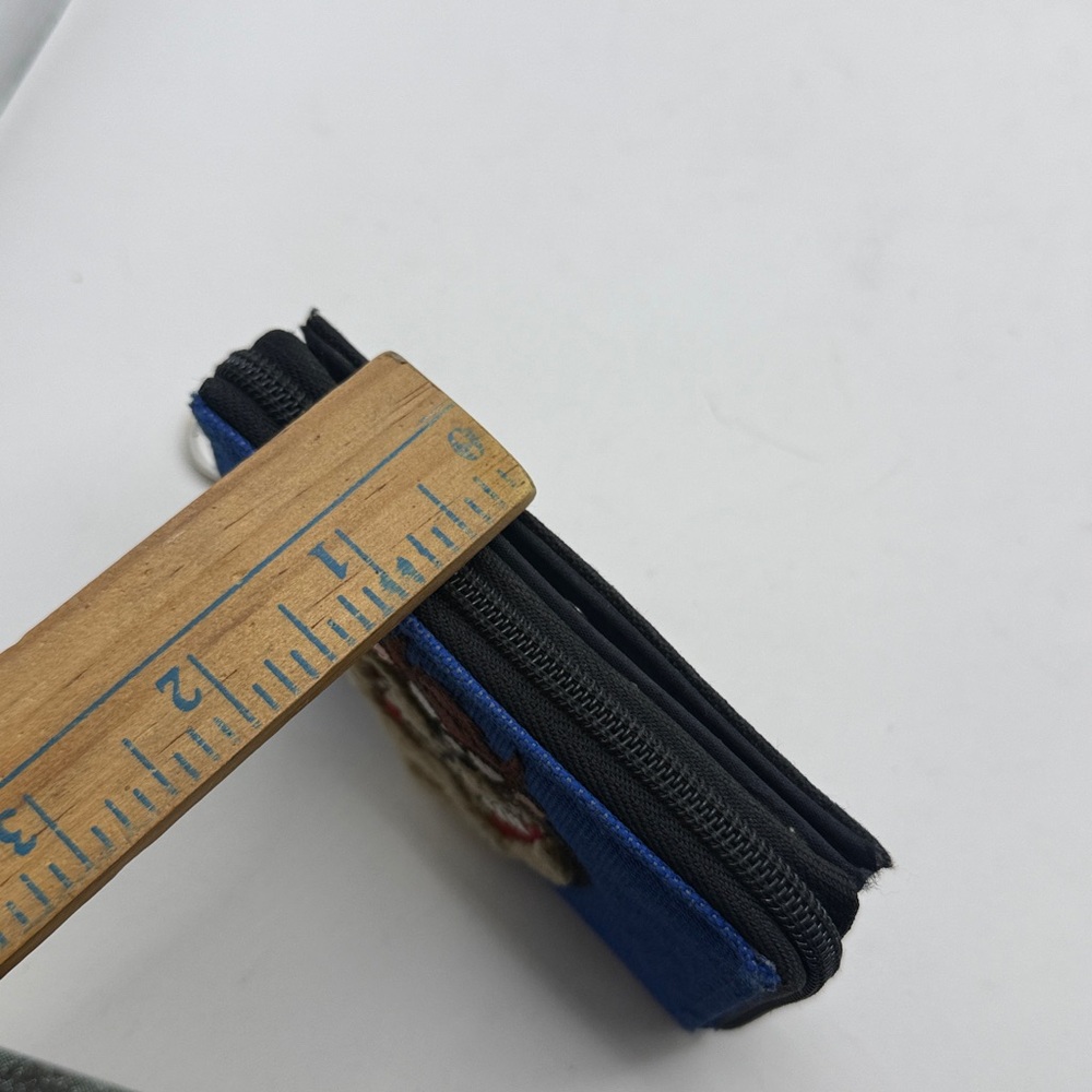 Vtg Looney Tunes Taz Embroidered Tasmanian Devil Blue Canvas Wallet Keychain Zip - Picture 11 of 12
